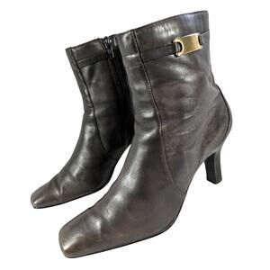 KAREN SCOTT! ESPRESSO BROWN GENUINE LEATHER MID STACKED HEEL ANKLE BOOTS! SZ 7M
